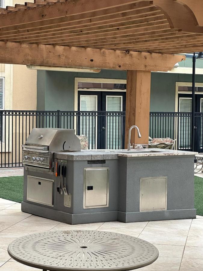 Blueplatinum Luxury Houston Exterior photo